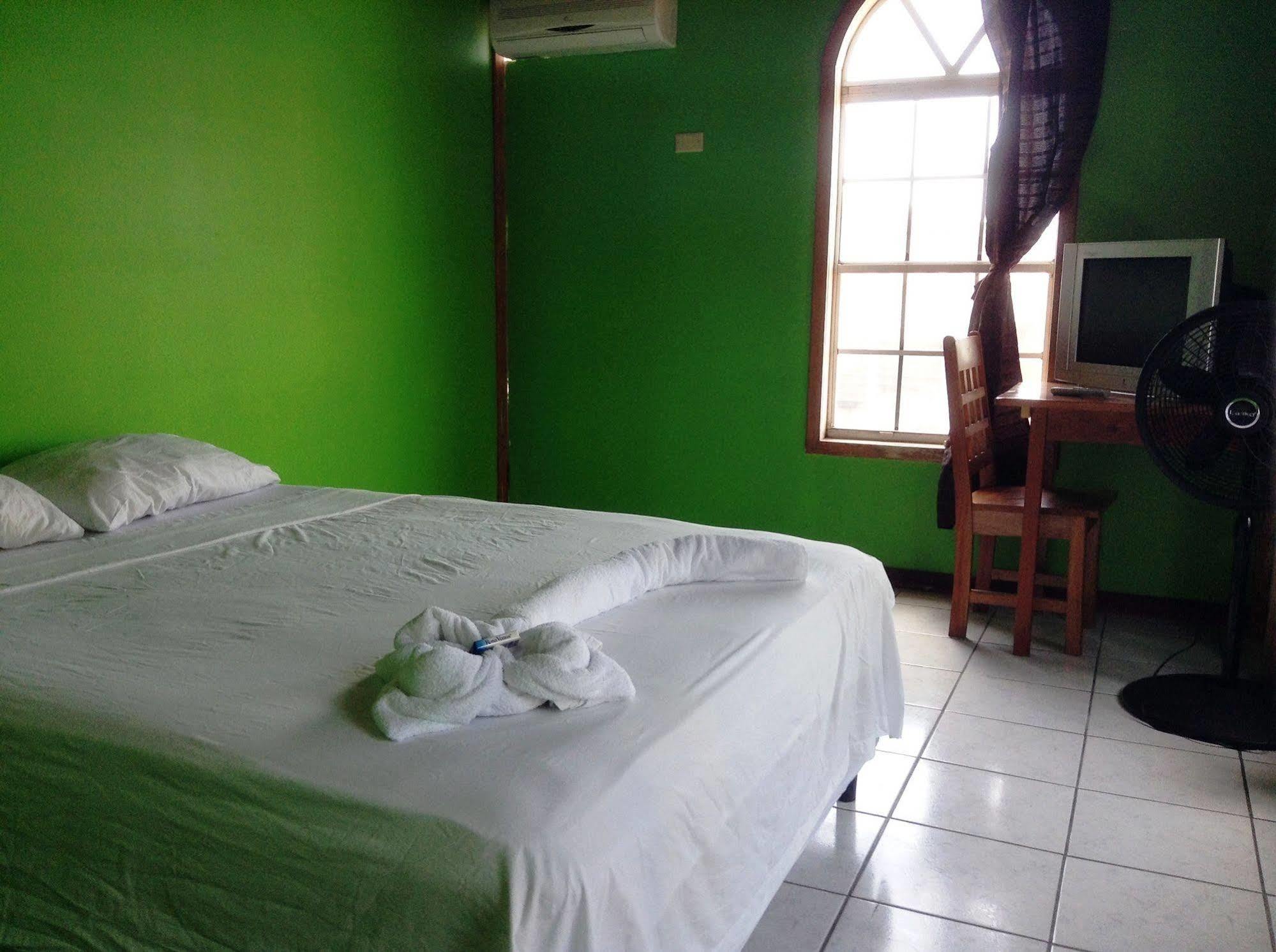 Amelia Guest House San Pedro  Luaran gambar